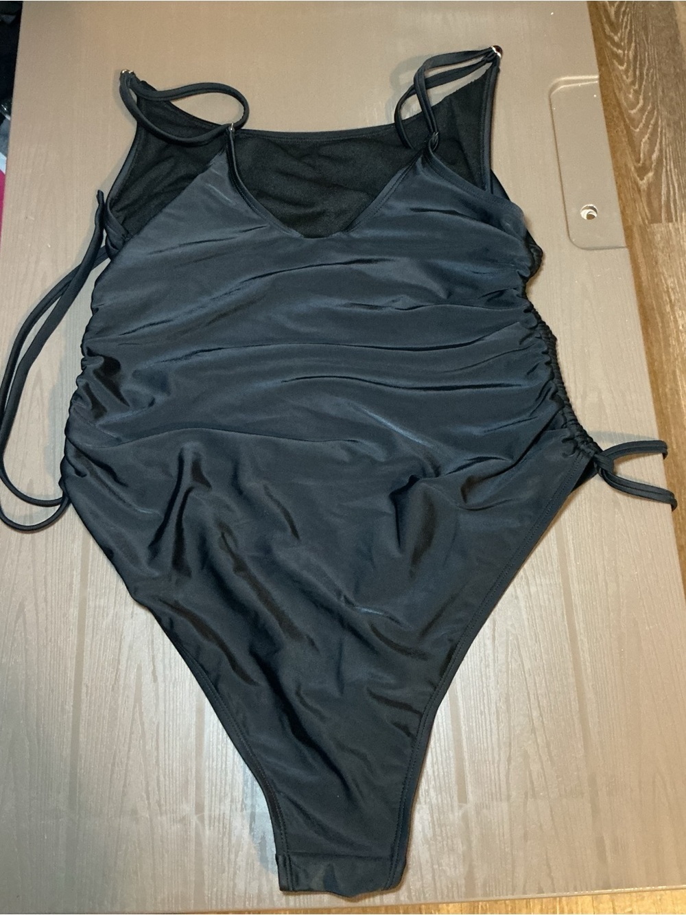 Black One-Piece Ruched Side Swimsuit - Picture 5 of 9